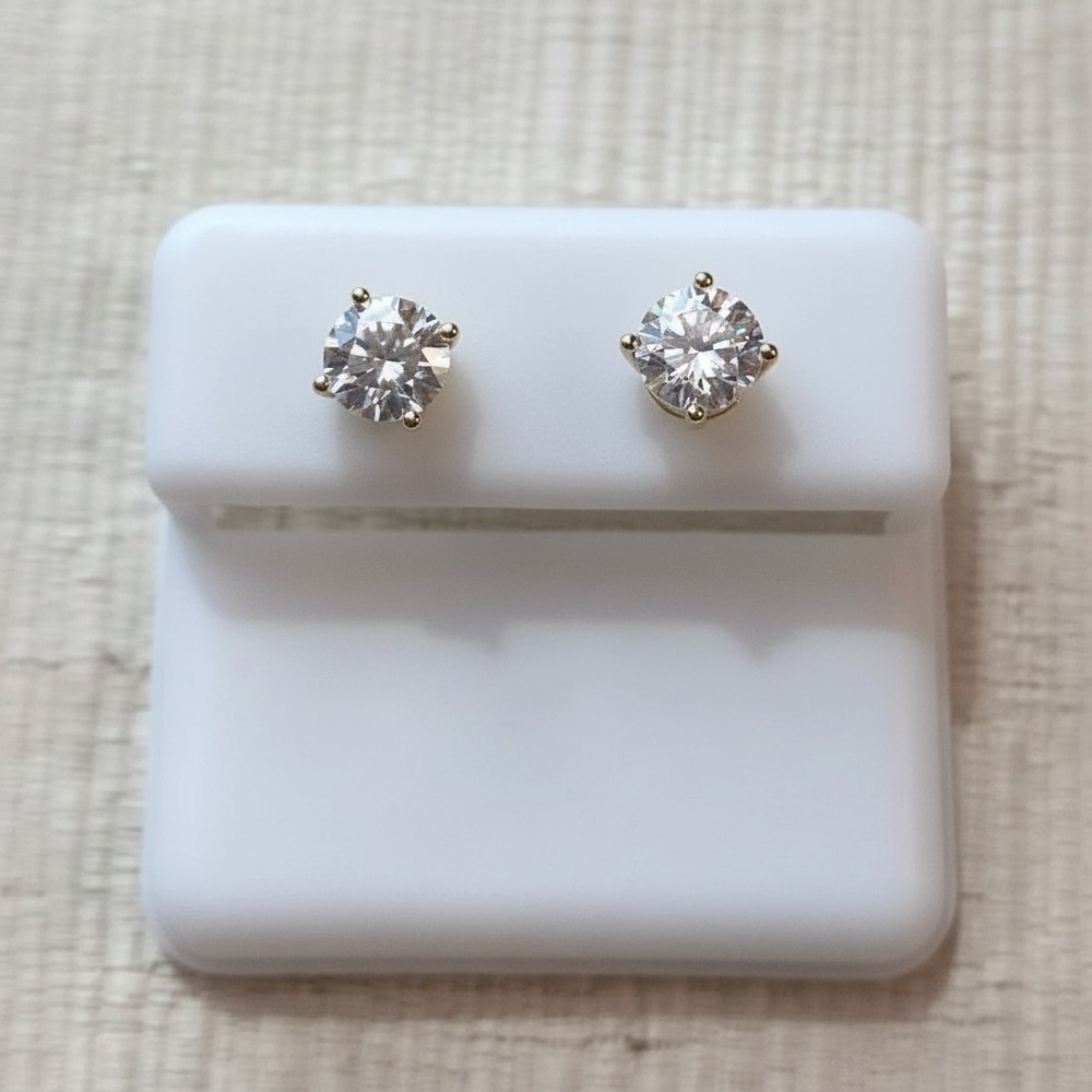 1.60 CTW Round Moissanite Stud Earrings Sterling Silver Gold Plated VVSD